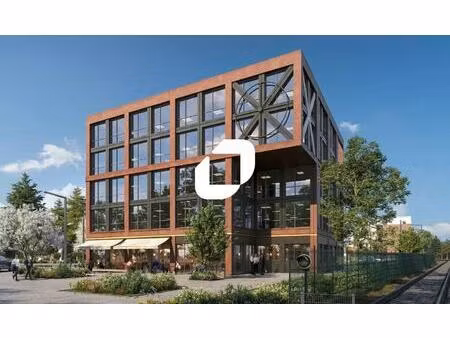 vente bureaux 136 m² à 1 722 m²