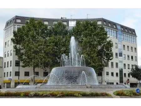 location bureaux 272 m²