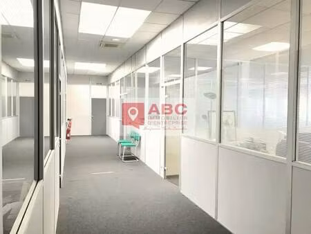 location bureaux 160 m²