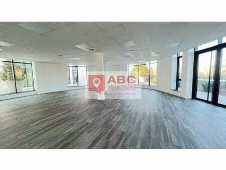 location bureaux 280 m²
