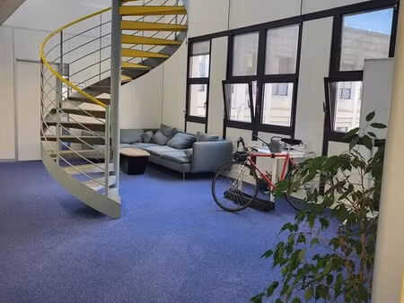 location bureaux 12 m² à 95 m²