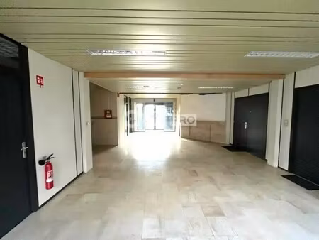 location bureaux 100 m²