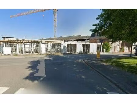 vente commerce 98 m²