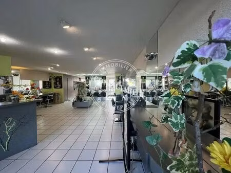 vente commerce blagnac 31700 63m²