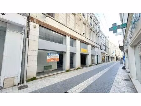 vente commerce 300 m²