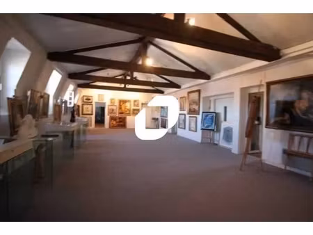 vente commerce 1 300 m²