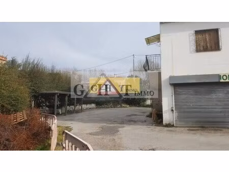 vente commerce 530 m²