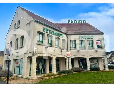 vente commerce 960 m²