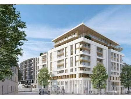 vente commerce 125 m² à 2 336 m²