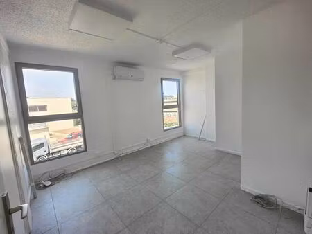 location bureaux 45 m²