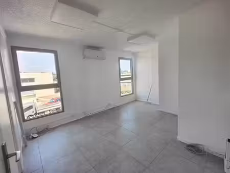 location bureaux antibes 06600 45m²
