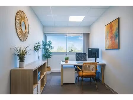 location coworking castelnau-le-lez 34170 12 postes