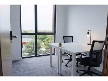 location coworking chasseneuil-du-poitou 86360 30m² à 295m²