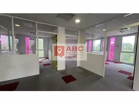 location bureaux 211 m²