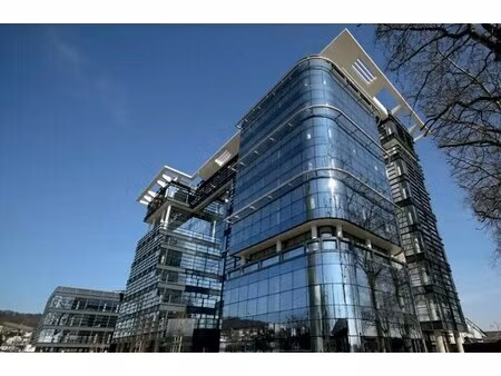 location bureaux 900 m²