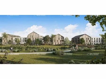 vente commerce 94 m² à 349 m²