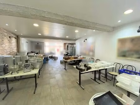 vente commerce 205 m²