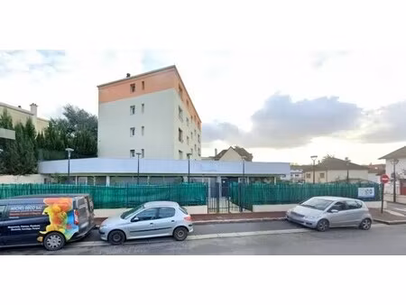 vente commerce 436 m²