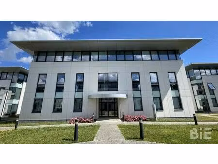 location bureaux 421 m²