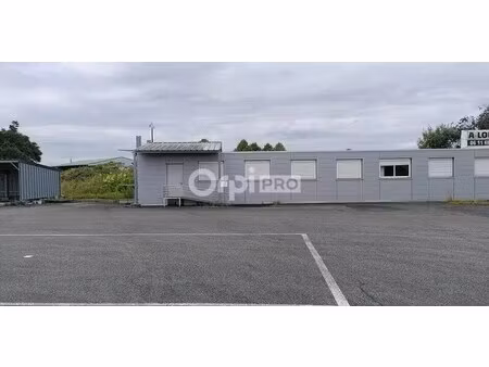 location bureaux 168 m²
