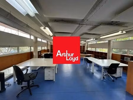 location bureaux 170 m²