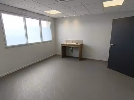 location bureaux 62 m²