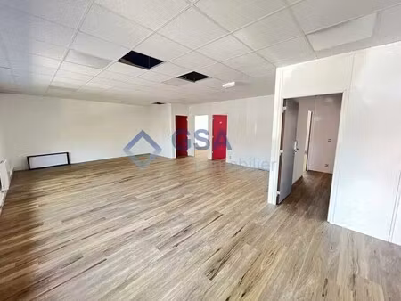 location bureaux 104 m² à 458 m²