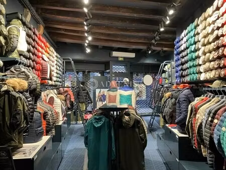 vente commerce 90 m²