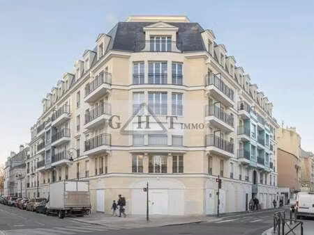 vente commerce 72 m²