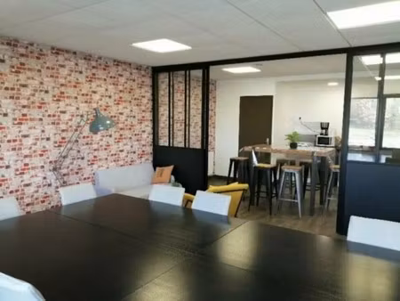 location bureaux 12 m²