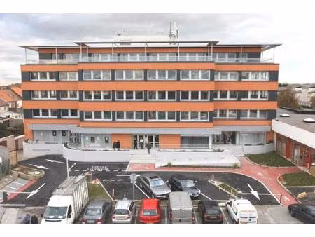 location bureaux 92 m²