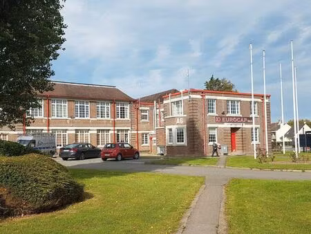 location bureaux 10 m² à 64 m²