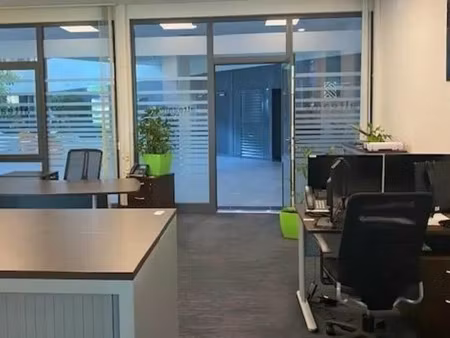 location bureaux 349 m²