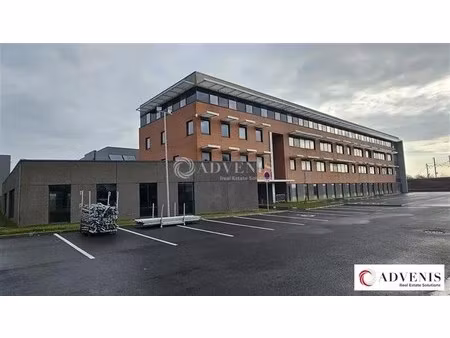 location bureaux 150 m² à 2 966 m²