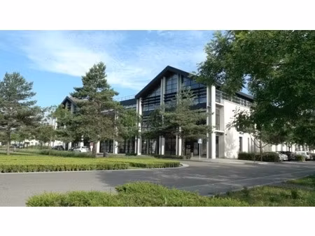 location bureaux 100 m² à 1 400 m²