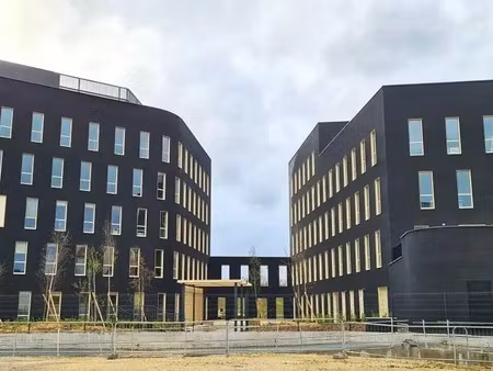 location bureaux 356 m²