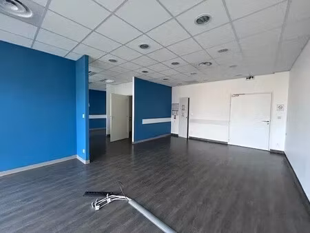 vente commerce 92 m²