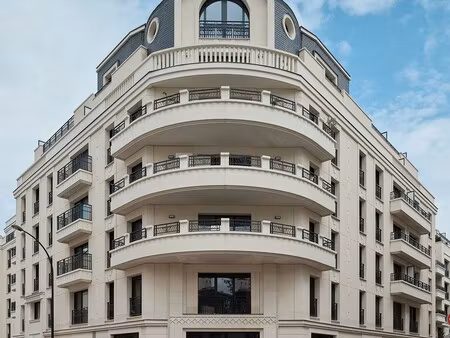 vente commerce levallois-perret 92300 205m²