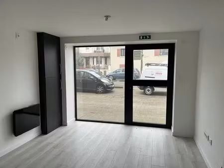 vente commerce saint pierre des corps 37700 17m²