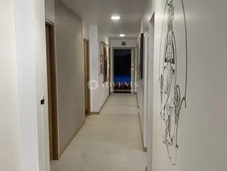 vente commerce 307 m²