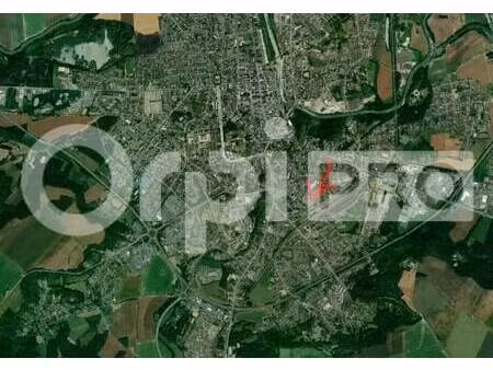 vente entrepôt 690 m²