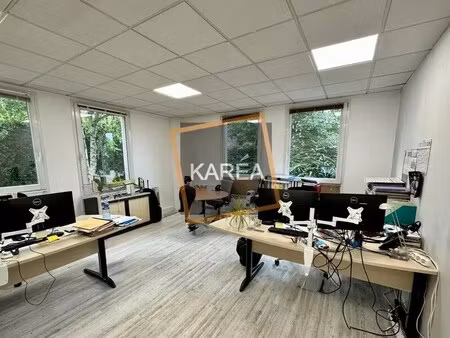 location bureaux 263 m²