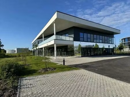 location bureaux 1 203 m²