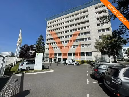 location bureaux 465 m² à 930 m²