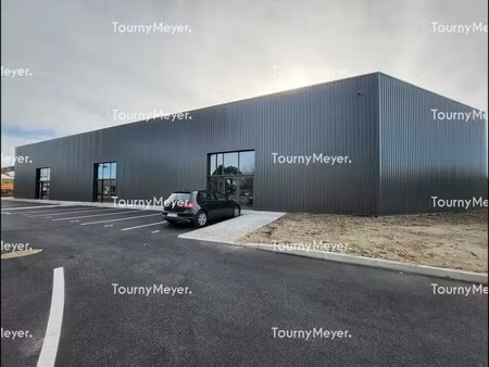 vente commerce 335 m² à 1 043 m²