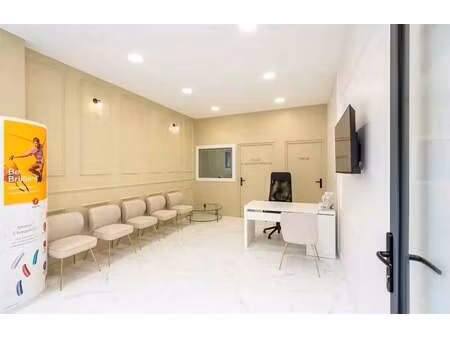 location commerce neuilly plaisance 93360 55m²