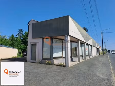 vente commerce 440 m²