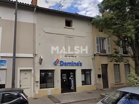 vente commerce 217 m²