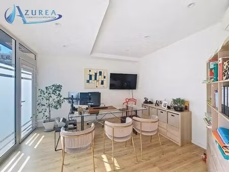 location commerce saint laurent du var 06700 164m²