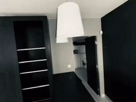 location commerce 142 m²